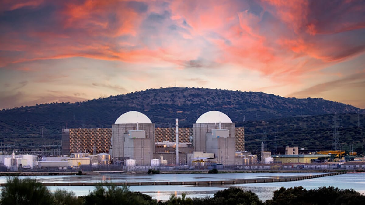 Fotografía que ilustra la noticia: El Gobierno prorroga Almaraz y la oposición exige el mismo criterio para el resto del parque nuclear