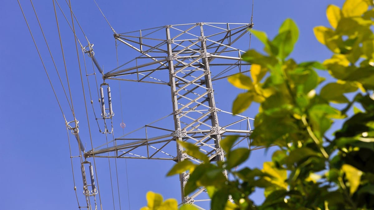 Fotografía que ilustra la noticia: España suspende en despliegue eléctrico: 52 puntos frente a 77 en políticas, según el Electrification Competitiveness Index